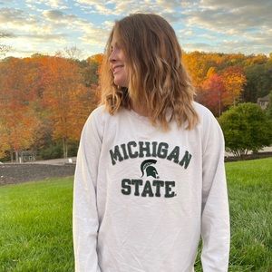 Meet your Posher, Ella